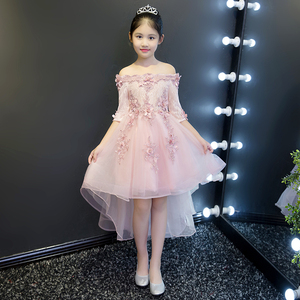 儿童一字肩走秀礼服女童 模特的实时信息