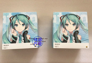 耳机初音未来 头戴式的实时信息