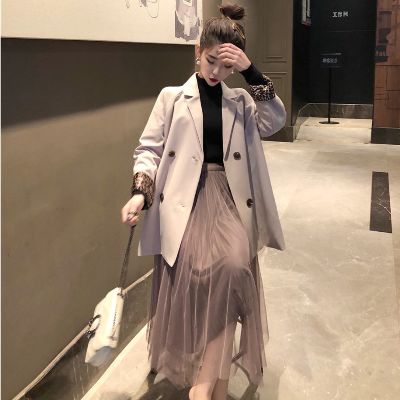 2019春新款双排扣西服外套+丝绒百褶半身裙两件套时尚套装女装