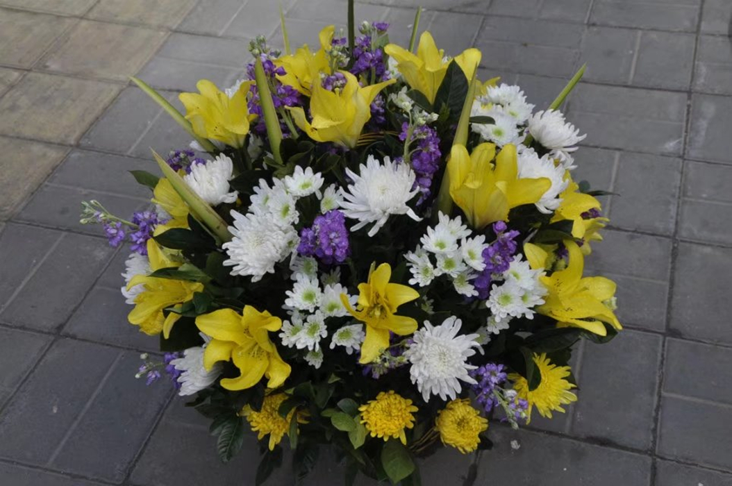 丧事祭奠白事花篮鲜花花圈追悼会哀悼葬殡仪馆上海北京天津广州