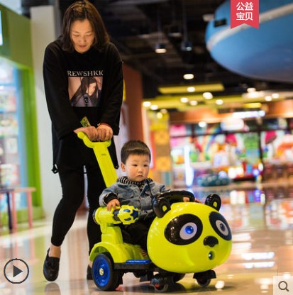 儿童电动车室内摇摆童车四轮带遥控扭扭三轮玩具车可坐人手推汽车