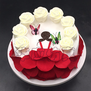 玫瑰花生日蛋糕花瓣图片
