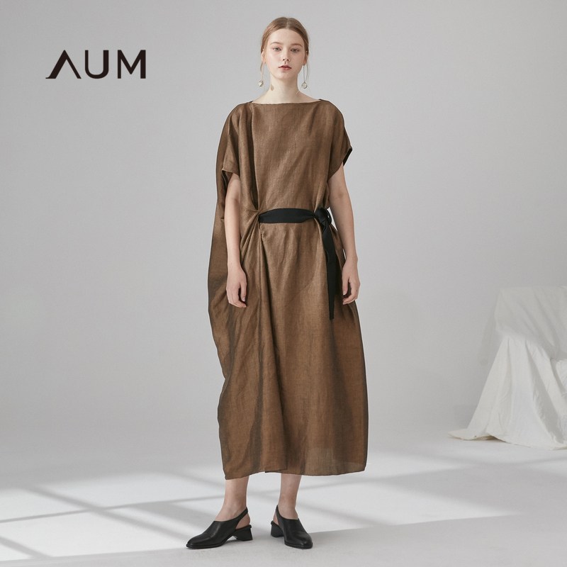 AUM噢姆2019春装新款设计感短袖茧型宽松系带长裙连衣裙M1HF10646