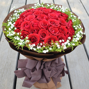 玫瑰鲜花束礼盒同城配送南京上海广州合肥苏州速递表白礼物求婚