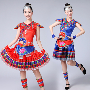 新款苗族服装女舞蹈演出服云南少数民族侗族壮族湘西瑶族苗族服饰