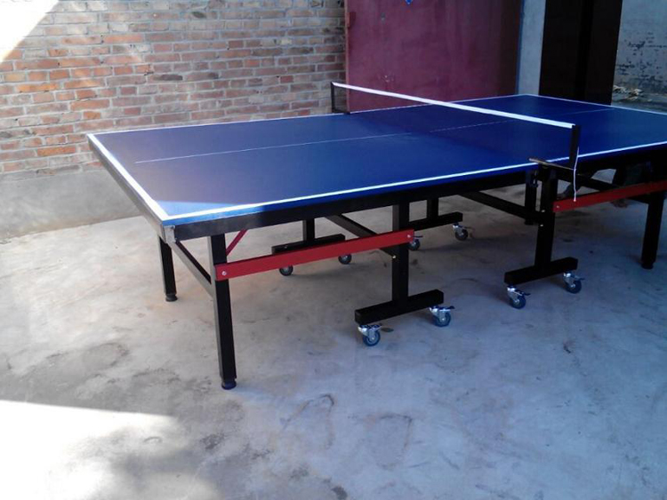 供应标准室内移动式带轮乒乓球台 比赛训练乒乓球桌 价格优惠