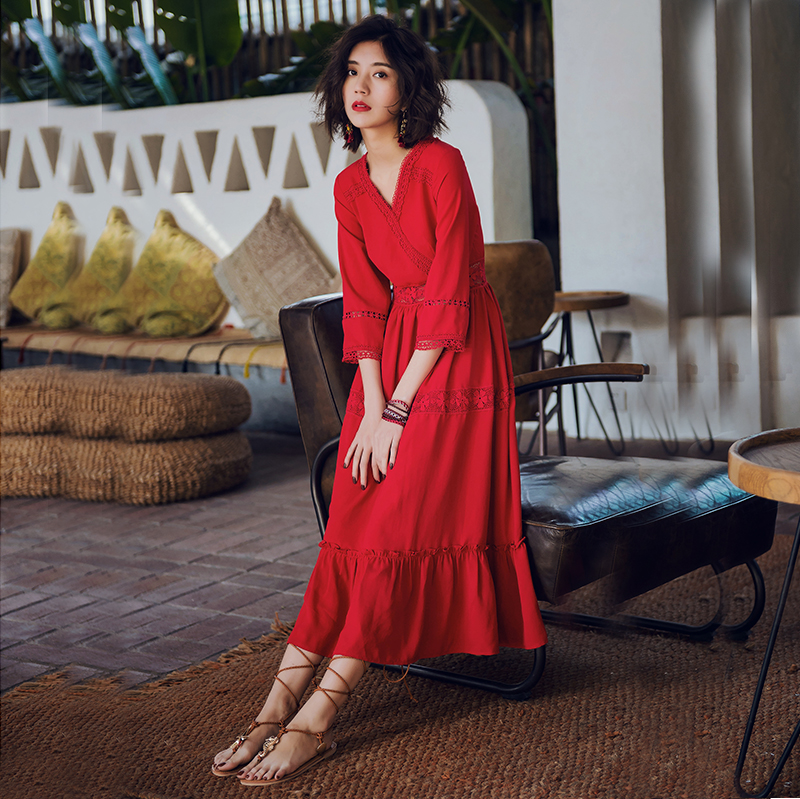 去海南三亚旅游的衣服巴厘岛普吉岛沙滩裙泰国必备显瘦红色连衣裙