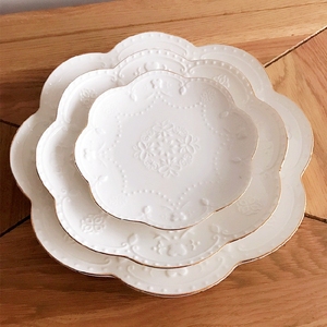 浮雕陶瓷蛋糕盘图片
