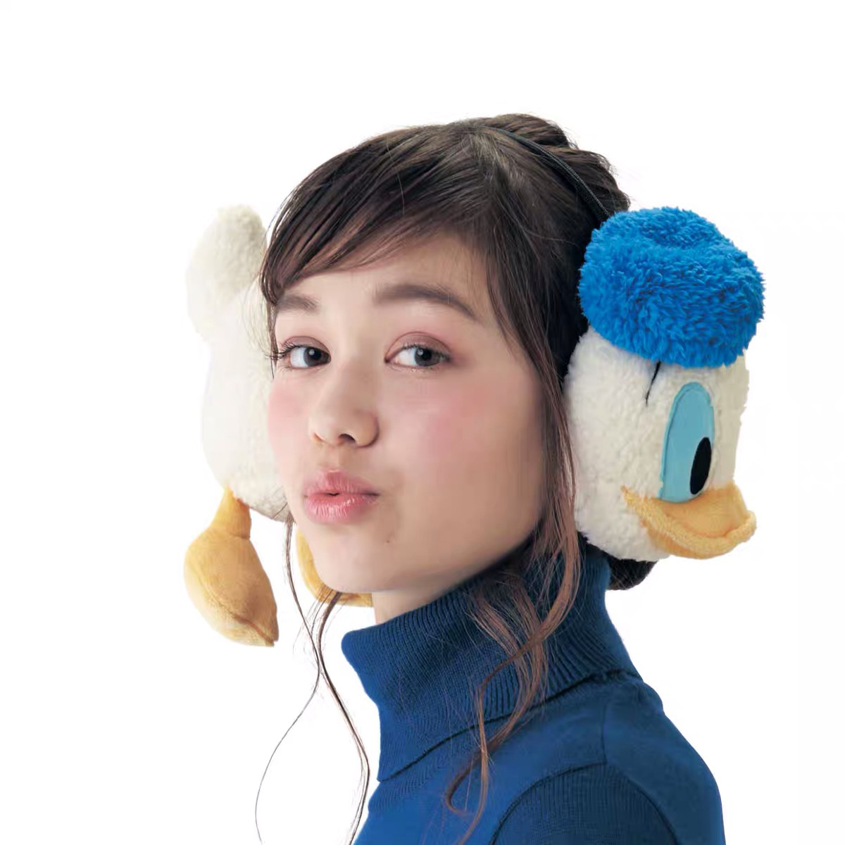卡通草莓熊鸭子毛绒公仔耳罩 可爱成人女儿童不对称冬季保暖耳罩