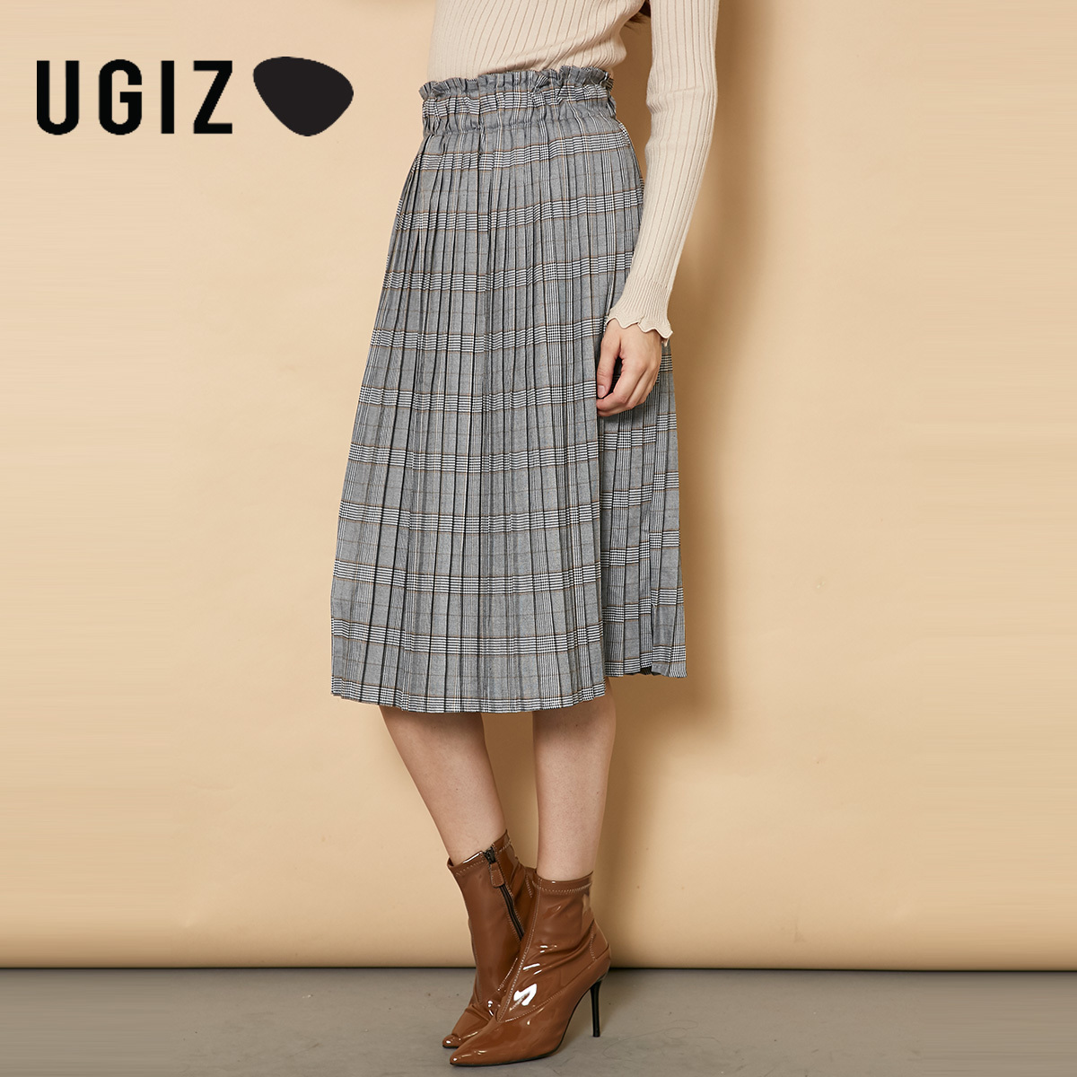 UGIZ2018年冬季新品女装格子休闲百褶半身裙UDKB600-9