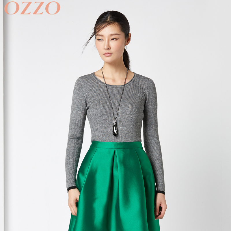 OZZO/欧尼迩大圆领撞色修身针织衫气质时尚套头打底上衫