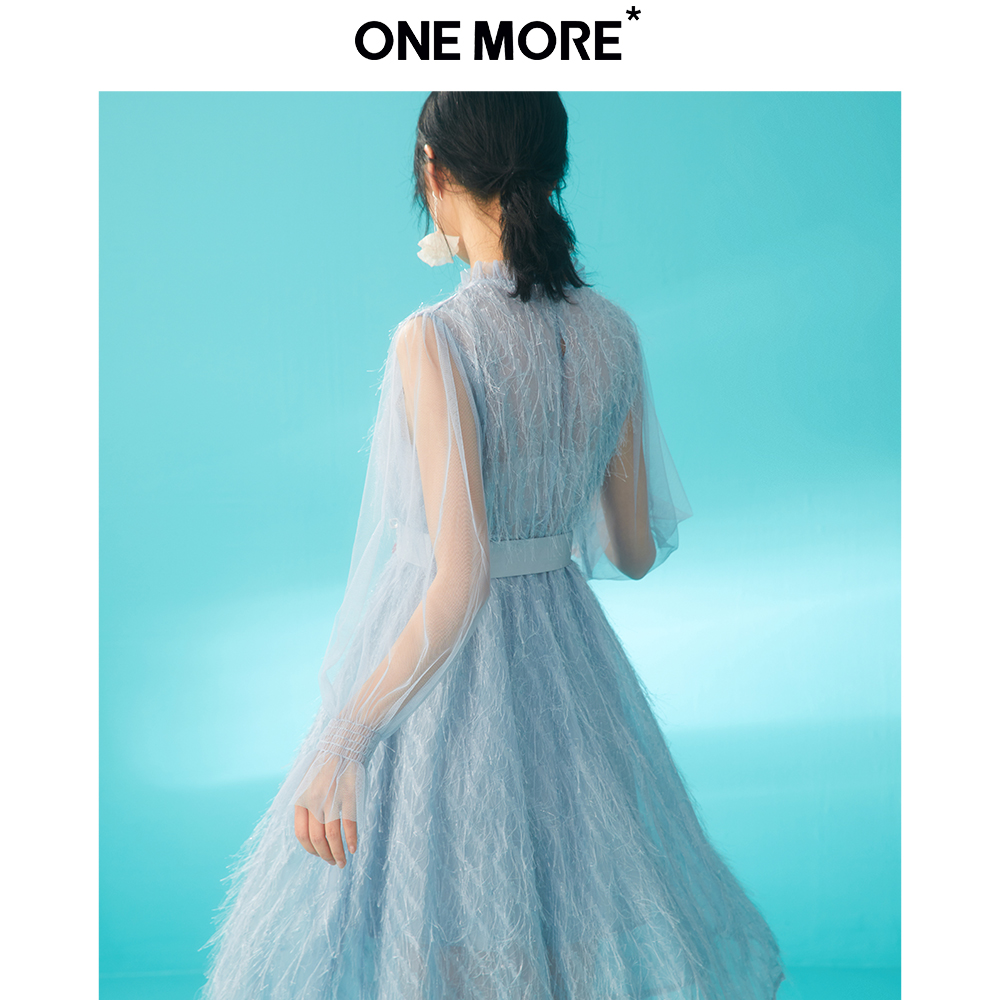 ONE MORE2019夏季新品网纱流苏纯色长袖收腰显瘦中长款连衣裙女