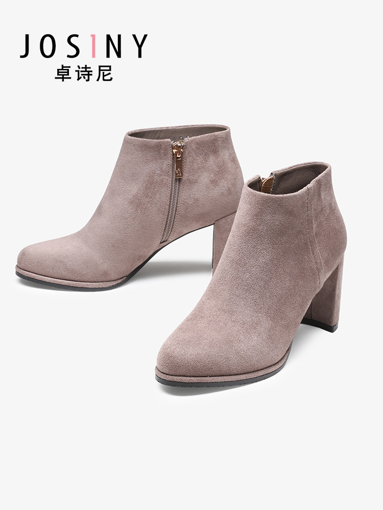 卓诗尼靴子女2018冬季新款绒面时尚尖头时装靴纯色侧拉链休闲女靴