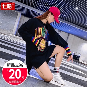 新款潮女卫衣图片