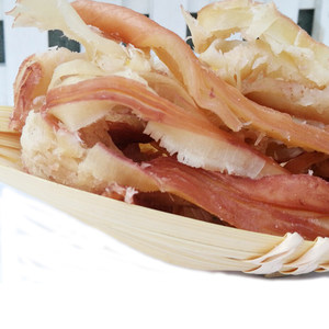 台湾廖师傅用果木枝碳烤 span class=h>鱿鱼 /span>条手撕 span class