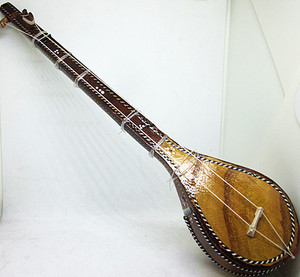 都塔尔 span class=h>新疆 /span>特色民族乐器手 span class=h>工艺