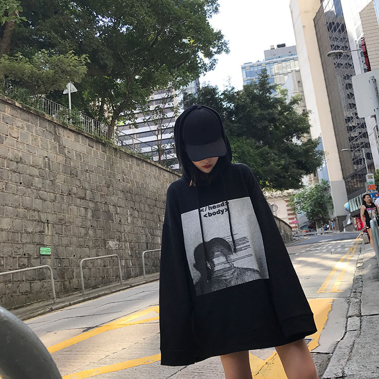 秋装新款复古港味时尚连帽宽松bf风字母头像印花百搭套头卫衣女