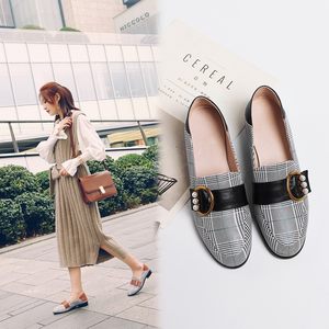 【全牛皮女单鞋图片】全牛皮女单鞋图片大全