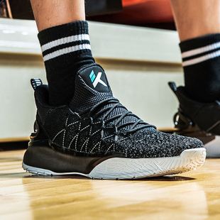 安踏篮球鞋男2018秋冬款汤普森kt3轻骑兵3代a-shock低帮运动球鞋