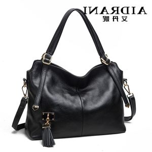 真皮女士袋鼠品牌包包2018新款头层牛皮手提