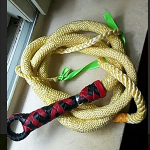 绳鞭迪尼麻 span class=h>麒麟鞭 /span>牛皮鞭把武术鞭子儿童鞭户外