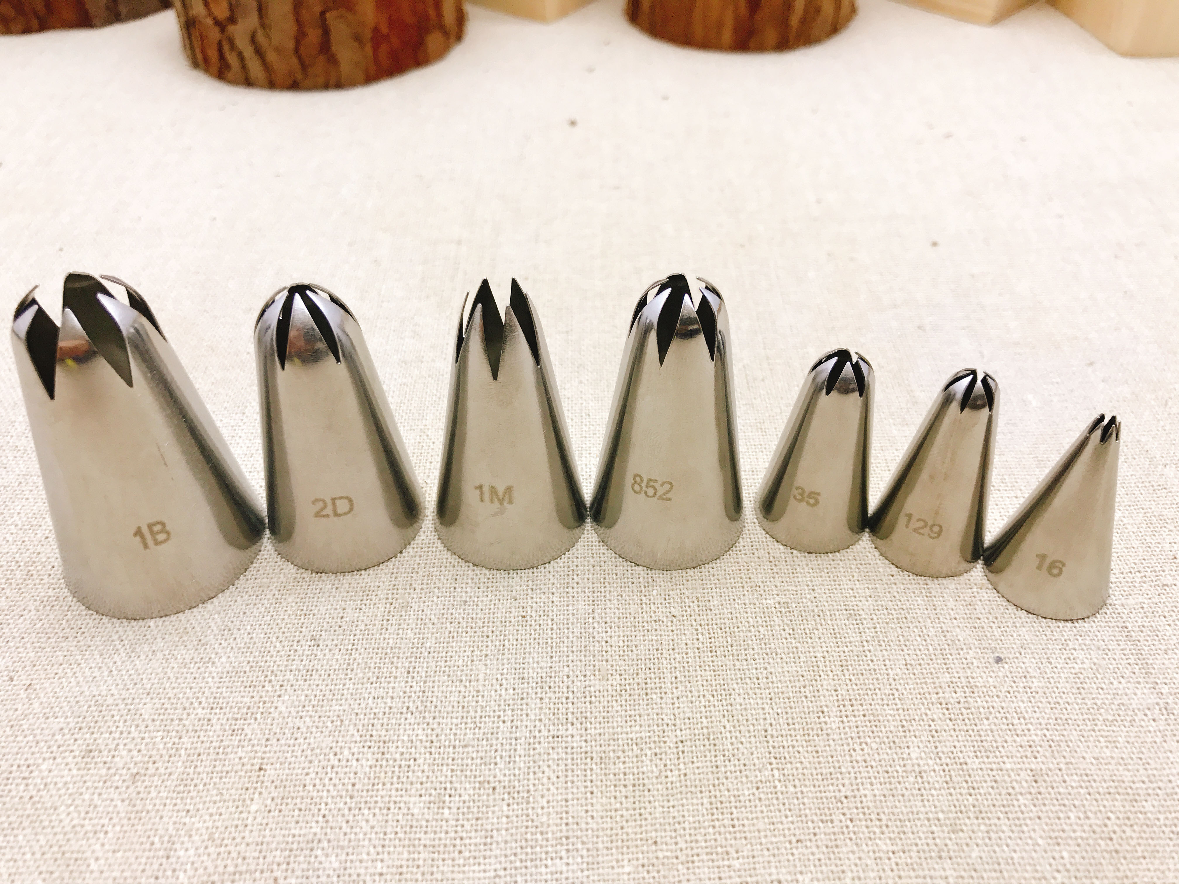 6齿玫瑰花嘴挤奶油蛋糕曲奇泡芙杯子蛋糕裱花嘴工具套装1m/2d/35