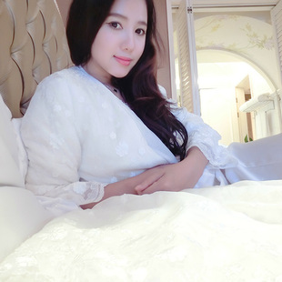 sorro/2016春夏新款刘钰懿绣花真丝长款睡袍繁花重工貂绒睡衣女