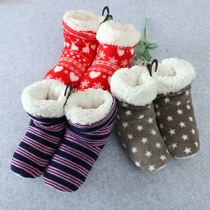 冬居家鞋室内木地板防滑无声拖鞋女软底保暖棉鞋羊羔绒圣诞靴a68