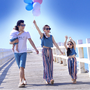 亲子装一家四口图片