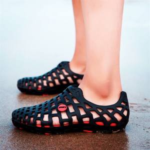 2018夏款飞驼男鞋男士凉鞋夏季沙滩鞋休闲鞋