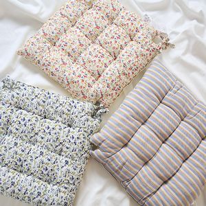 清新余货 手工定型 高品质加厚岛国棉碎花羽绒面包 span class=h>坐垫