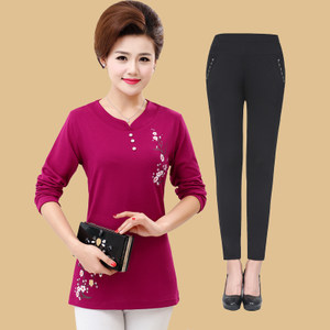 中老年女装秋冬妈妈冬装长袖保暖上衣中年女蕾