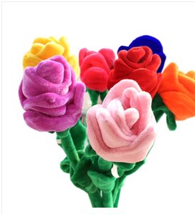 毛绒玫瑰花束价格