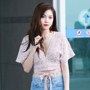 金泫雅同款露背v领印花衬衫韩版女装短款短袖蝴蝶结上衣夏季新品