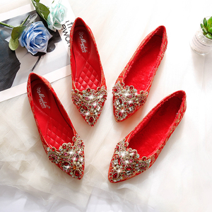 孕妇婚鞋女2018新款新娘鞋红色平底女单鞋尖头水钻大号结婚礼 span