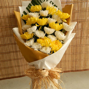 清明节菊花花束上坟祭奠扫墓殡仪哀悼鲜花速递青岛同城送花