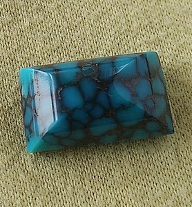 云盖寺原矿绿松石乌兰花戒面图片