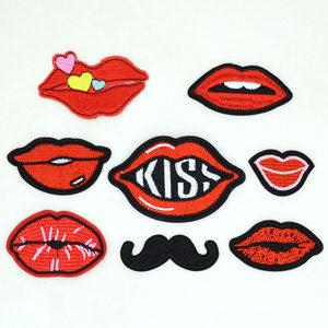 红色嘴唇图案刺绣贴花衣服修补破洞补丁贴时尚装饰diy绣花布贴