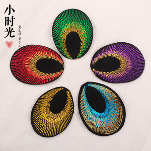 孔雀羽毛布图片