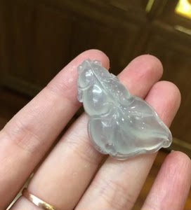 睿石之和缅甸天然翡翠白冰金鱼挂坠挂件