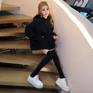 格格家 秋冬新款网红兔耳朵连帽加厚套头卫衣 过膝长筒袜子两件套