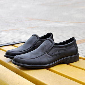 品牌名称: cele/策乐