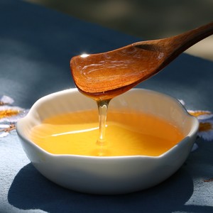 class=h>荔枝蜜/span 天然农家自产成熟原蜜野生土蜂蜜 蜜糖500g