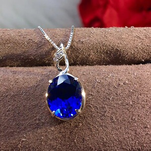 天然斯里兰卡蓝宝石图片