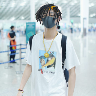 下体失踪t恤女宽松