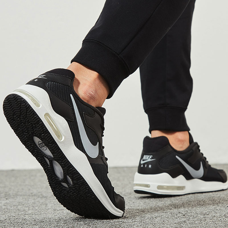 Nike耐克男鞋2019春季AIR MAX 90三眼气垫鞋缓震运动跑步鞋916768