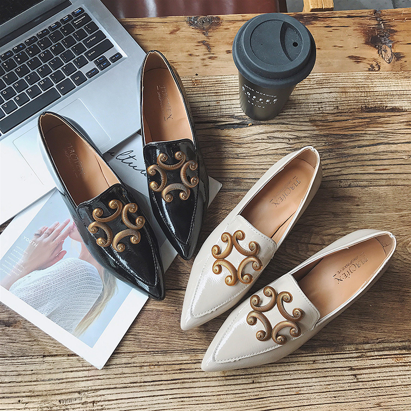 Bean Bean Shoe Wanita Euro-amerika Ujung Tajam Tebal Tumit Nikmati Berkat Shoe Wanita 2018 Musim Semi Musim Gugur 100 ambil Daftar Sepatu Wanita Menghidupkan Kembali Kebiasaan Lama Kasual Sepatu Wanita-Internasional