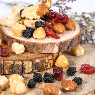 心中甜每天天坚果干果大礼包每日坚果仁混合款每天坚果休闲零食