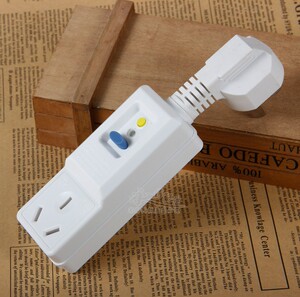 品牌名称: 万和热水器漏电保护插头