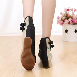 老北京布鞋女坡跟古装古风汉服鞋子中国风绣花